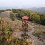 Na Bezovci Horská chata Nova Lehota