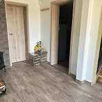 Dağ evi Na Bezovci